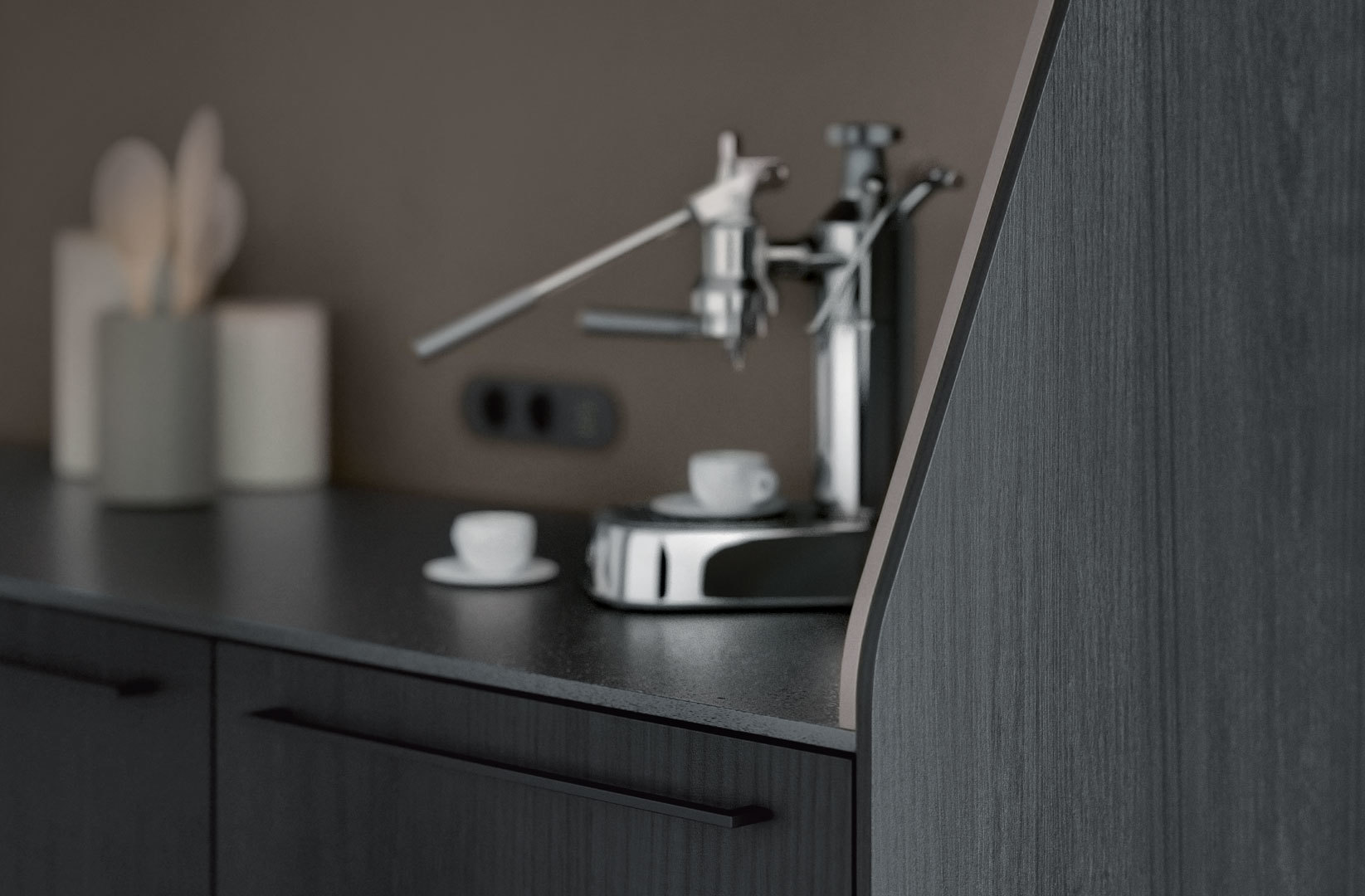 A wide range of high-quality materials are available for countertops and backsplashes for the SieMatic 29 sideboard